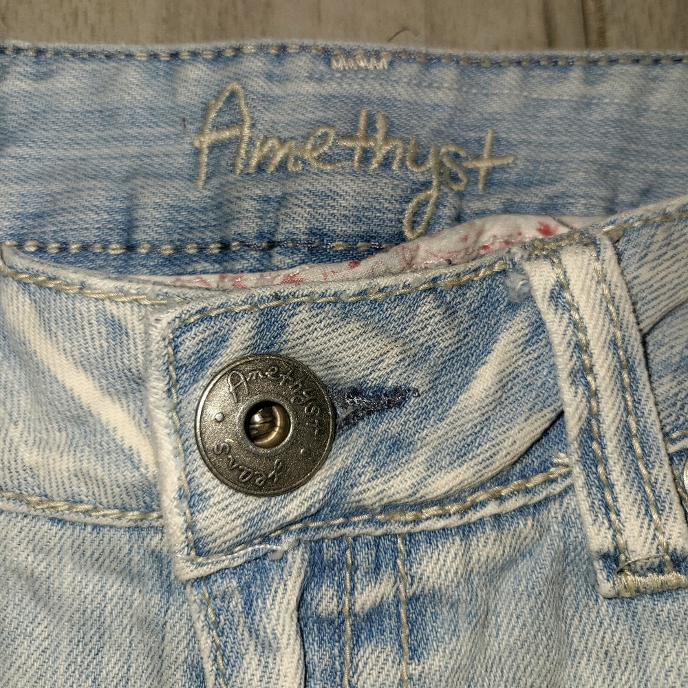 Womens Amethyst Jean Shorts